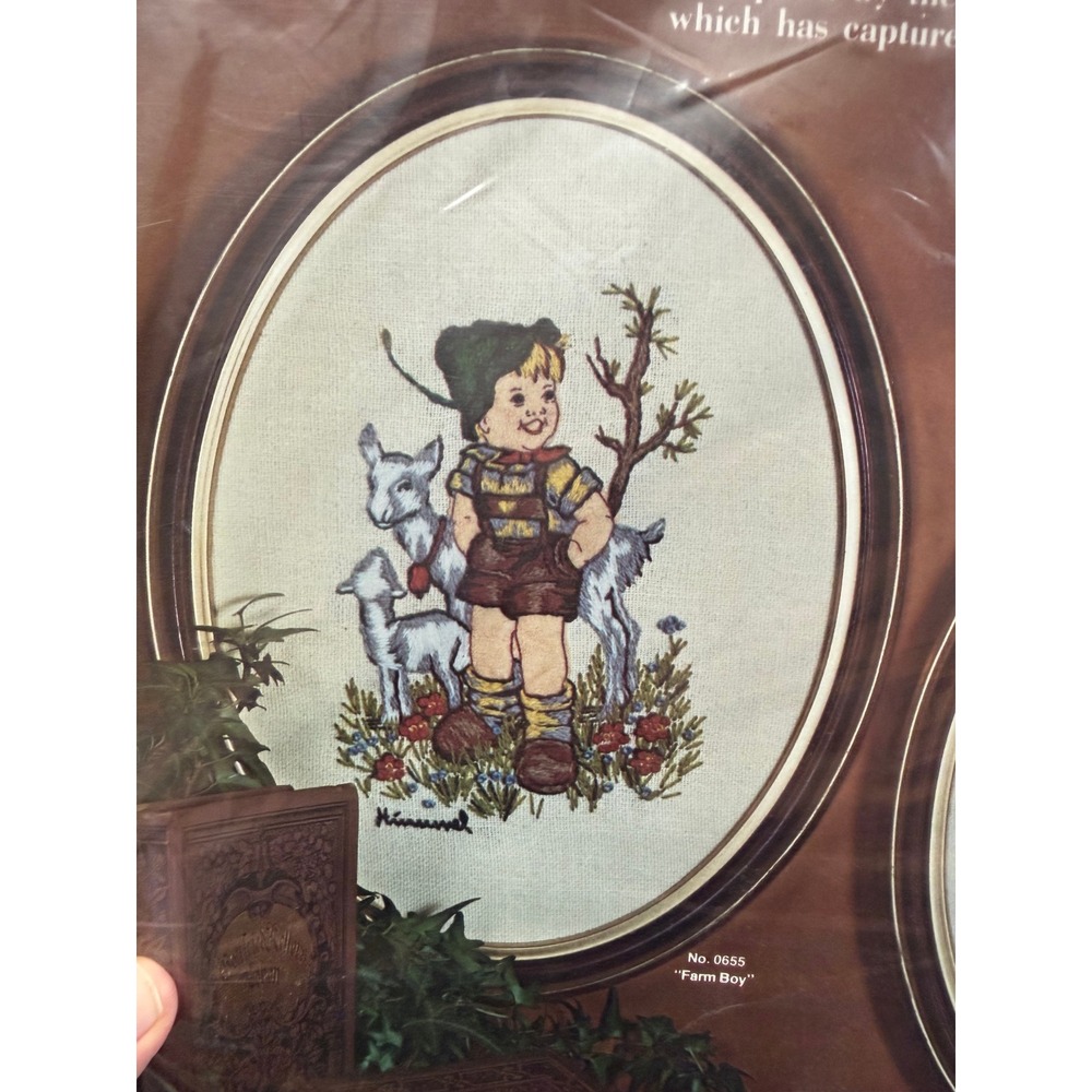VTG Paragon Needlecraft Hummel Farm Boy Crewel Kit 9x12 Embroidery Sealed 0655 - Picture 7 of 10